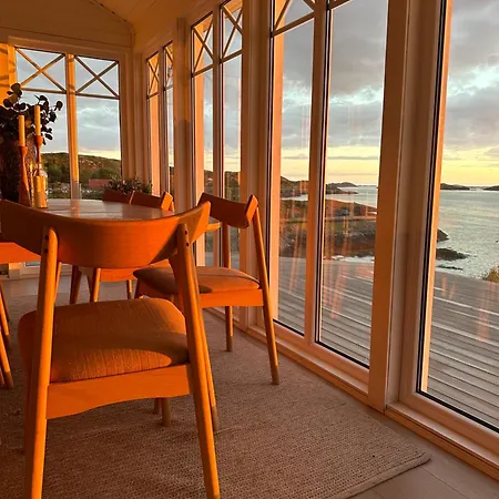 Paradise By The Seaside Hitra