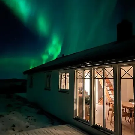 Holiday home Paradise By The Seaside *