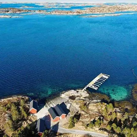 Holiday home Paradise By The Seaside *
